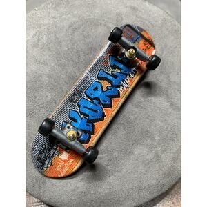 Vintage Tech Deck World Industries Fingerboard Complete Graffiti Script